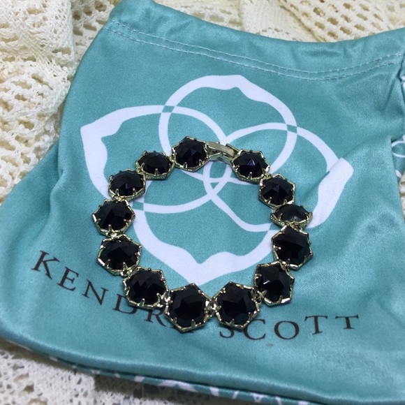 Kendra Scott Jewelry - AUTH KENDRA SCOTT *READ* GRACE ONYX GOLD BRACELET